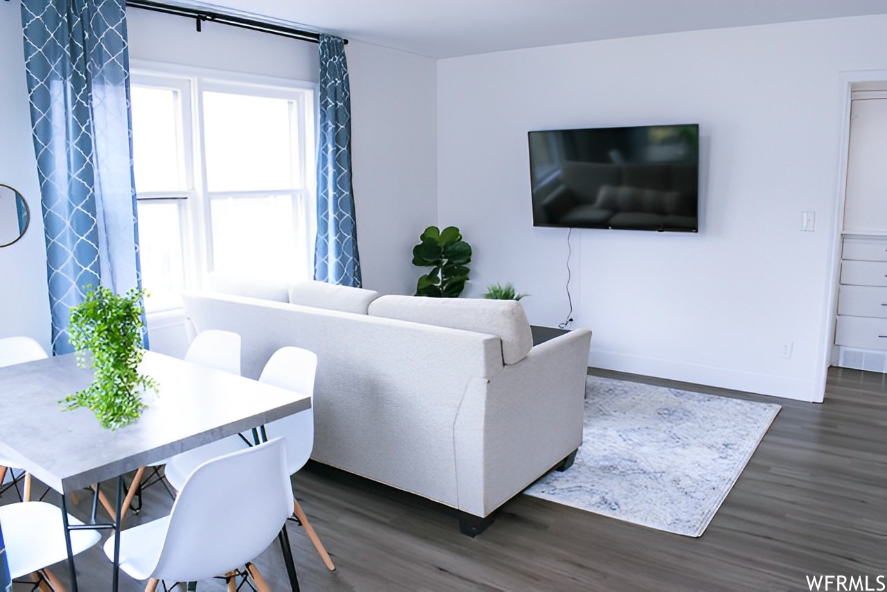 BROADWAY ADD - Residential