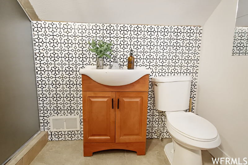 BROADWAY ADD - Residential