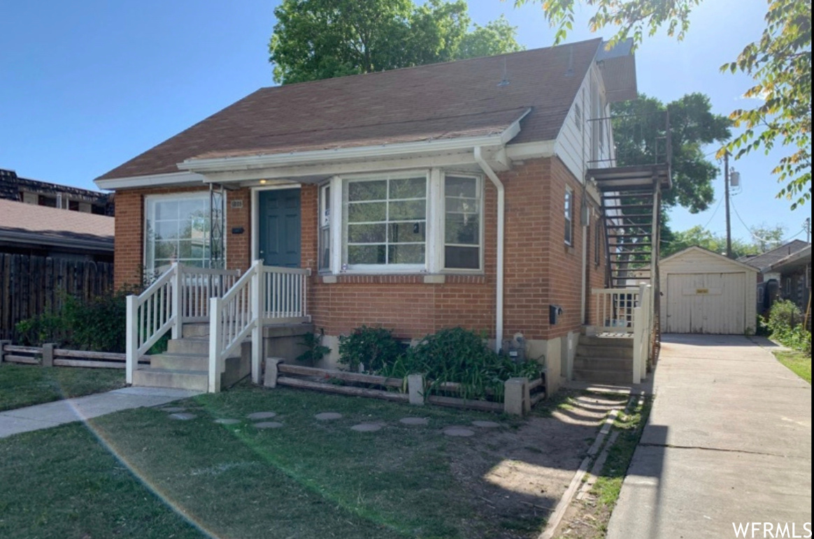 BROADWAY ADD - Residential