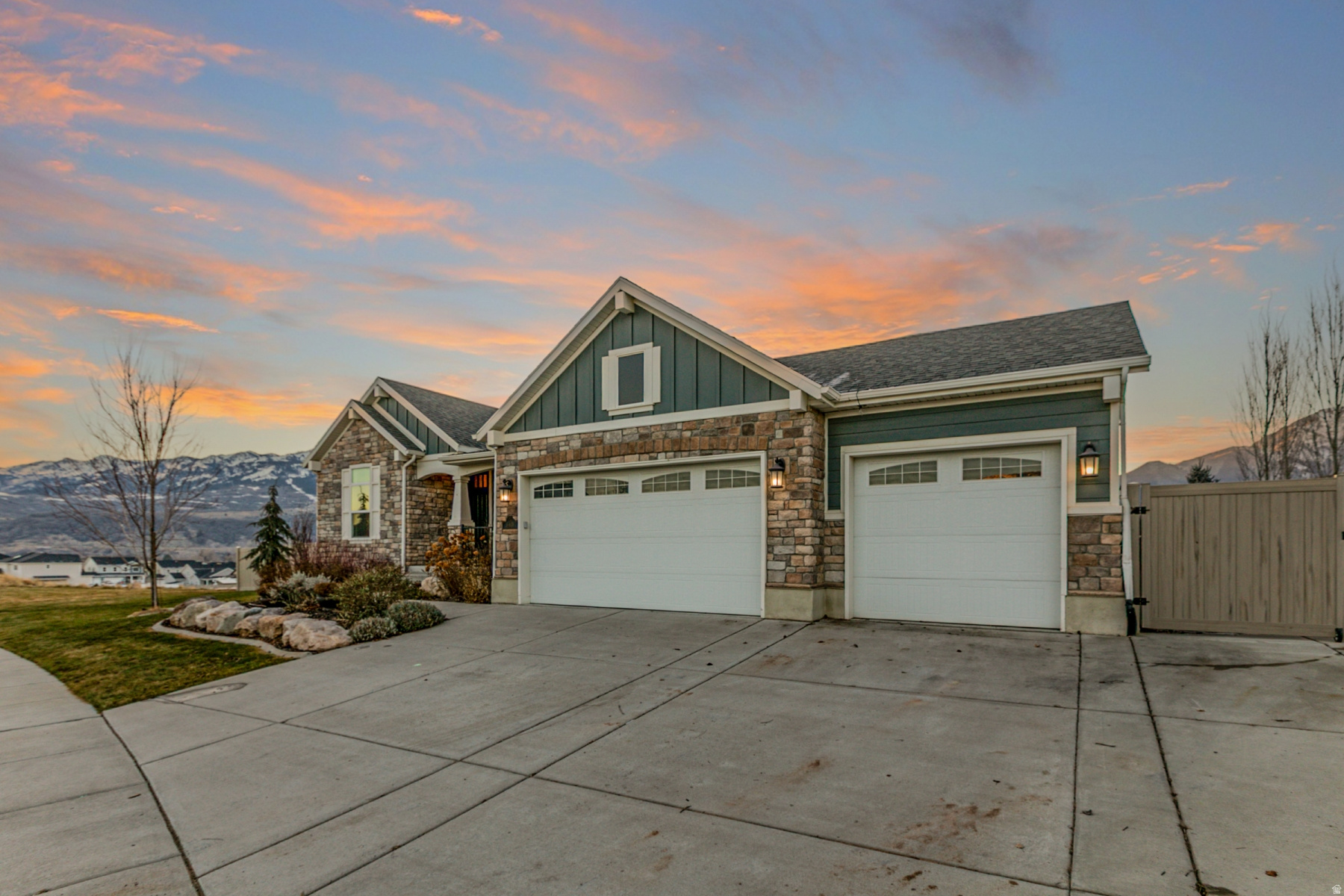 ROLLINS RANCH - Residential