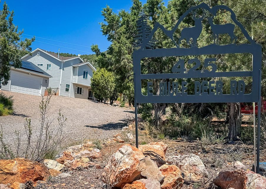 DIXIE DEER EST - Residential