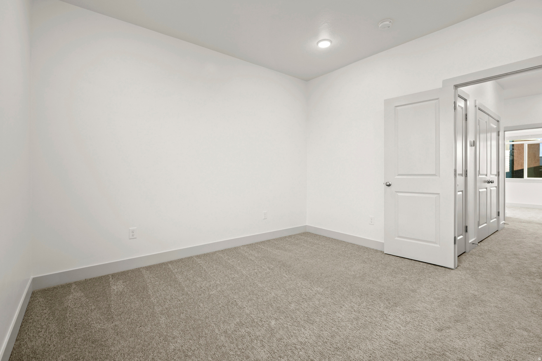 THE UNION TOWNHOMES - Residential