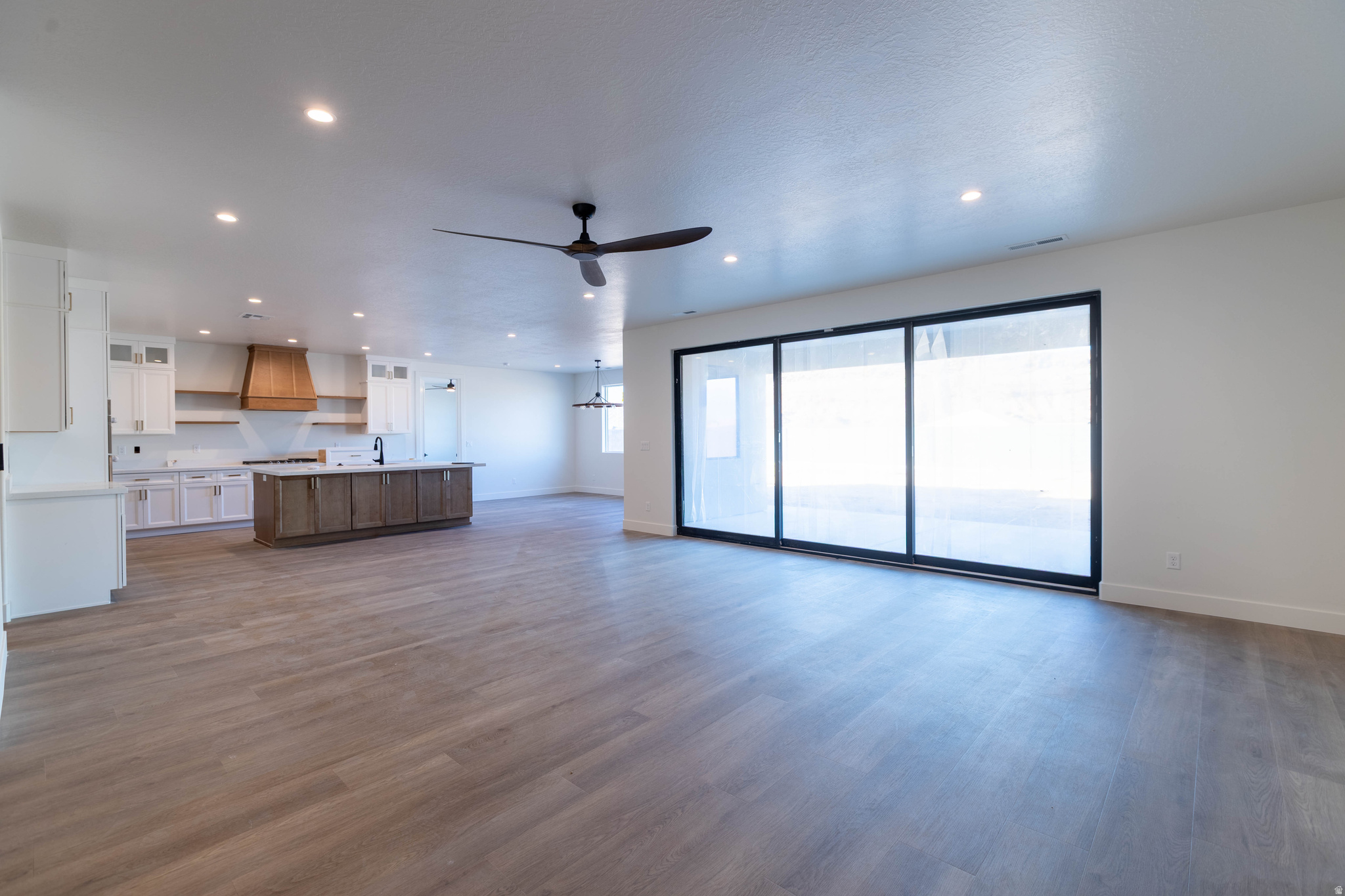 FRONTIER - Residential