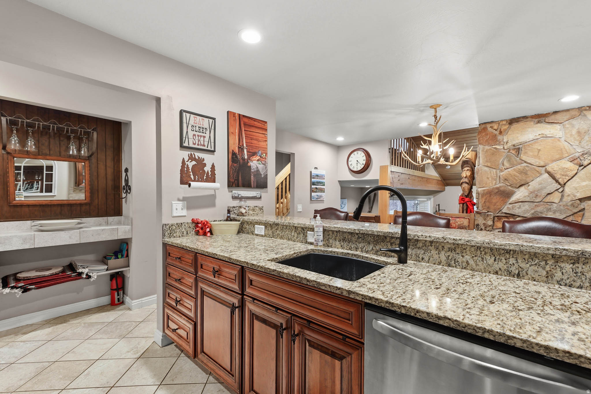 SILVER SPRINGS - Residential