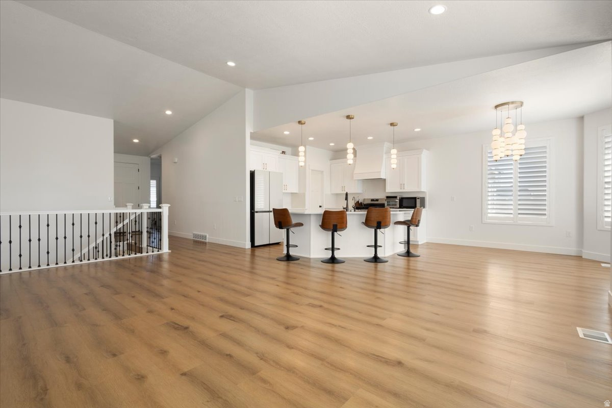 BINGHAM HEIGHTS - Residential