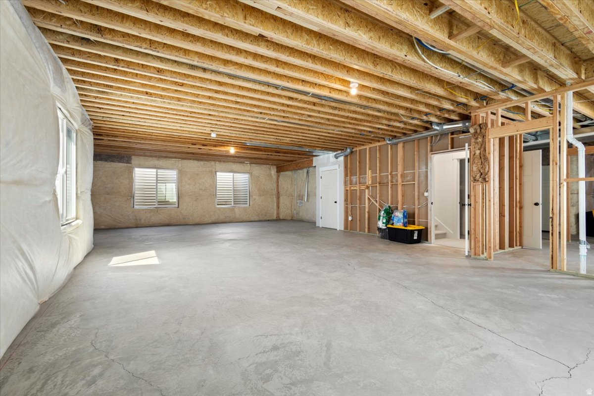 BINGHAM HEIGHTS - Residential