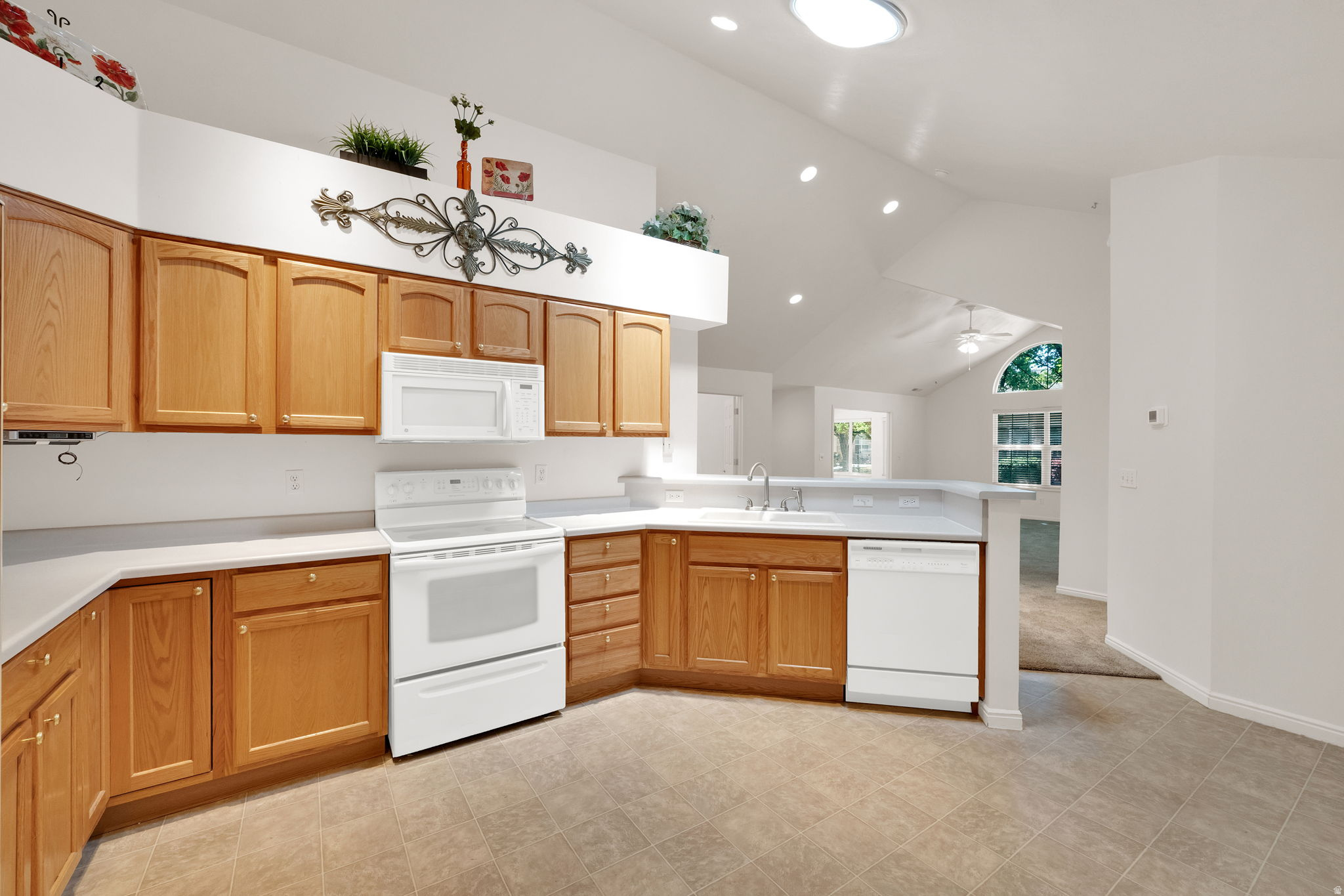 JORDAN VILLA - Residential