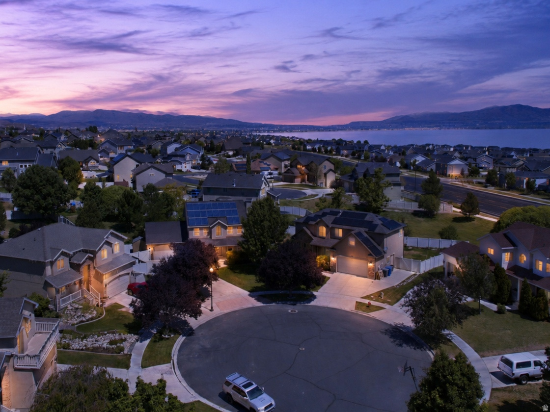 VILLAGE OF FOX HOLLOW - Residential