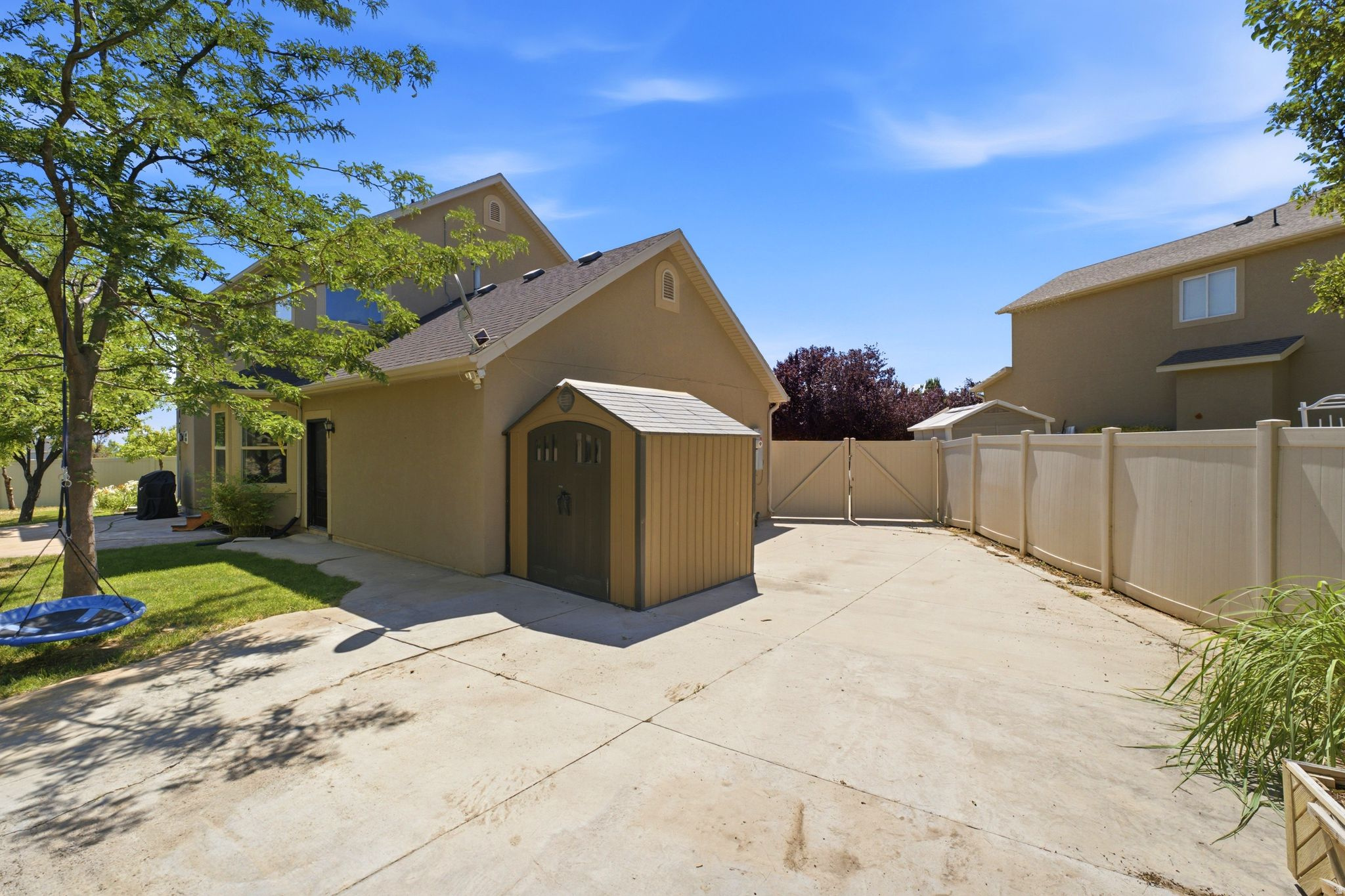 VILLAGE OF FOX HOLLOW - Residential