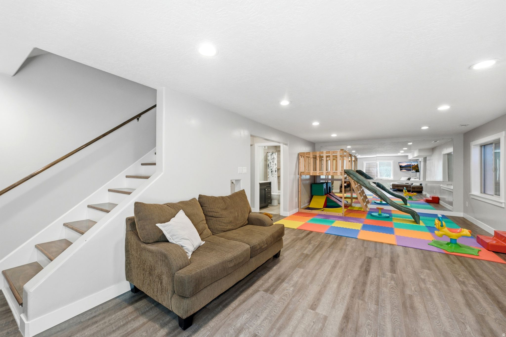 VILLAGE OF FOX HOLLOW - Residential