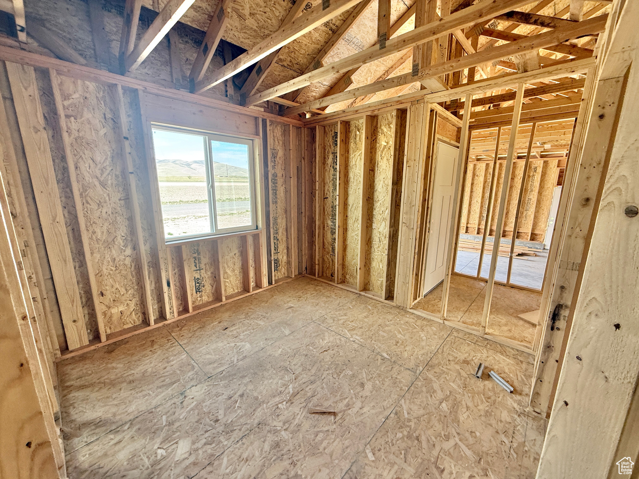 MOUNTAIN VIEW PH 2 - Residential
