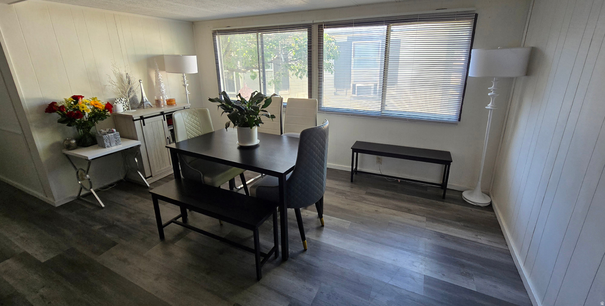 MOUNTAIN VIEW MOBILE PARK - Residential