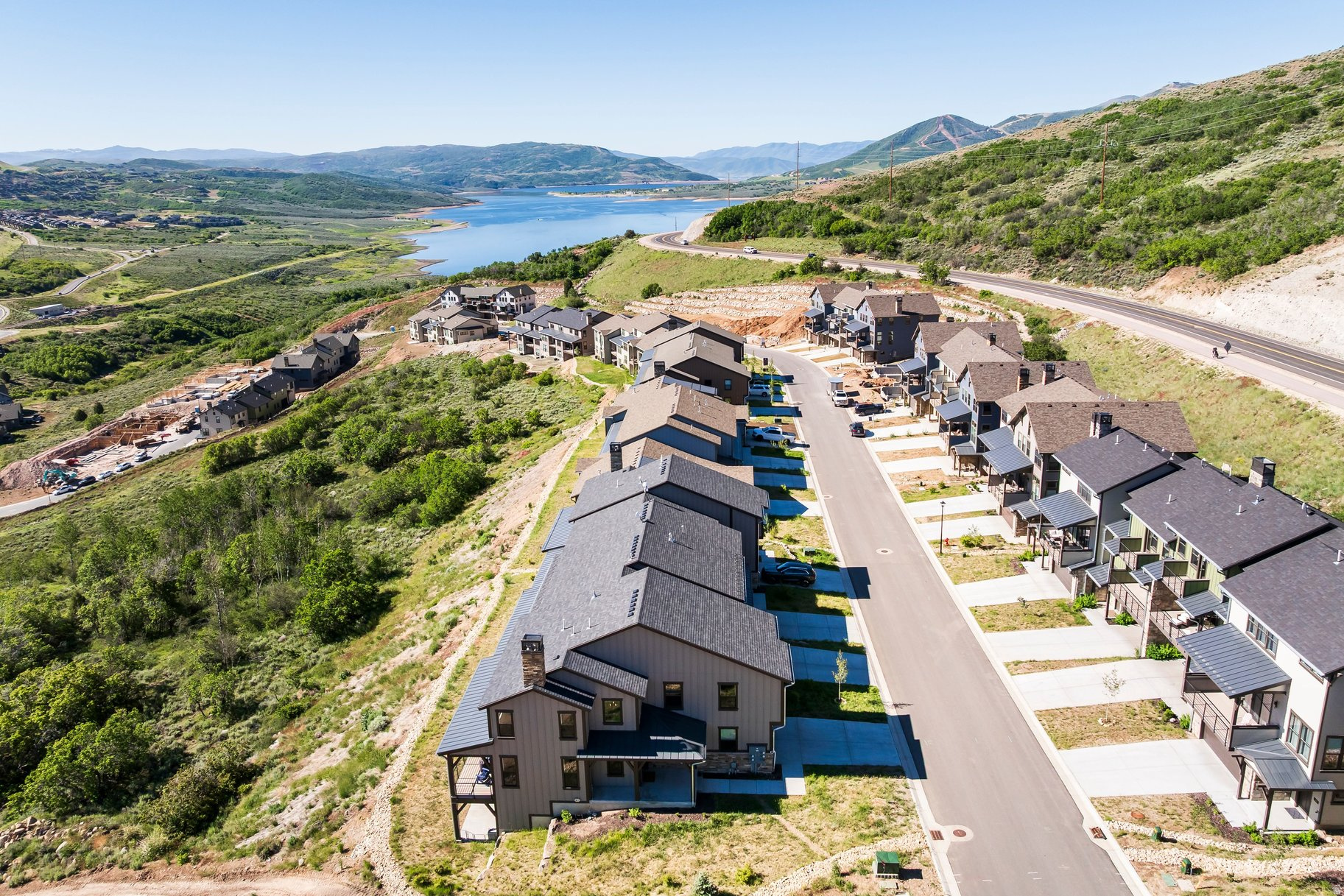 DEER SPRINGS - Residential