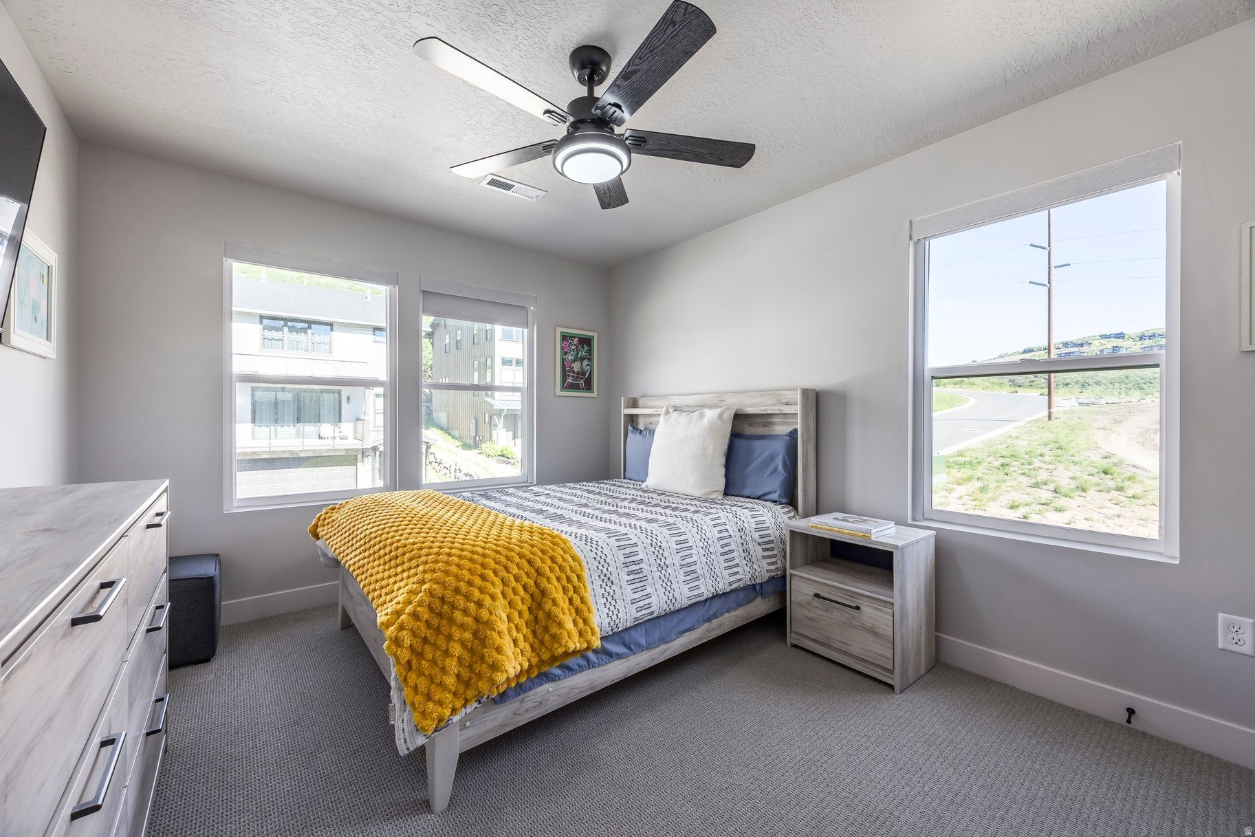DEER SPRINGS - Residential