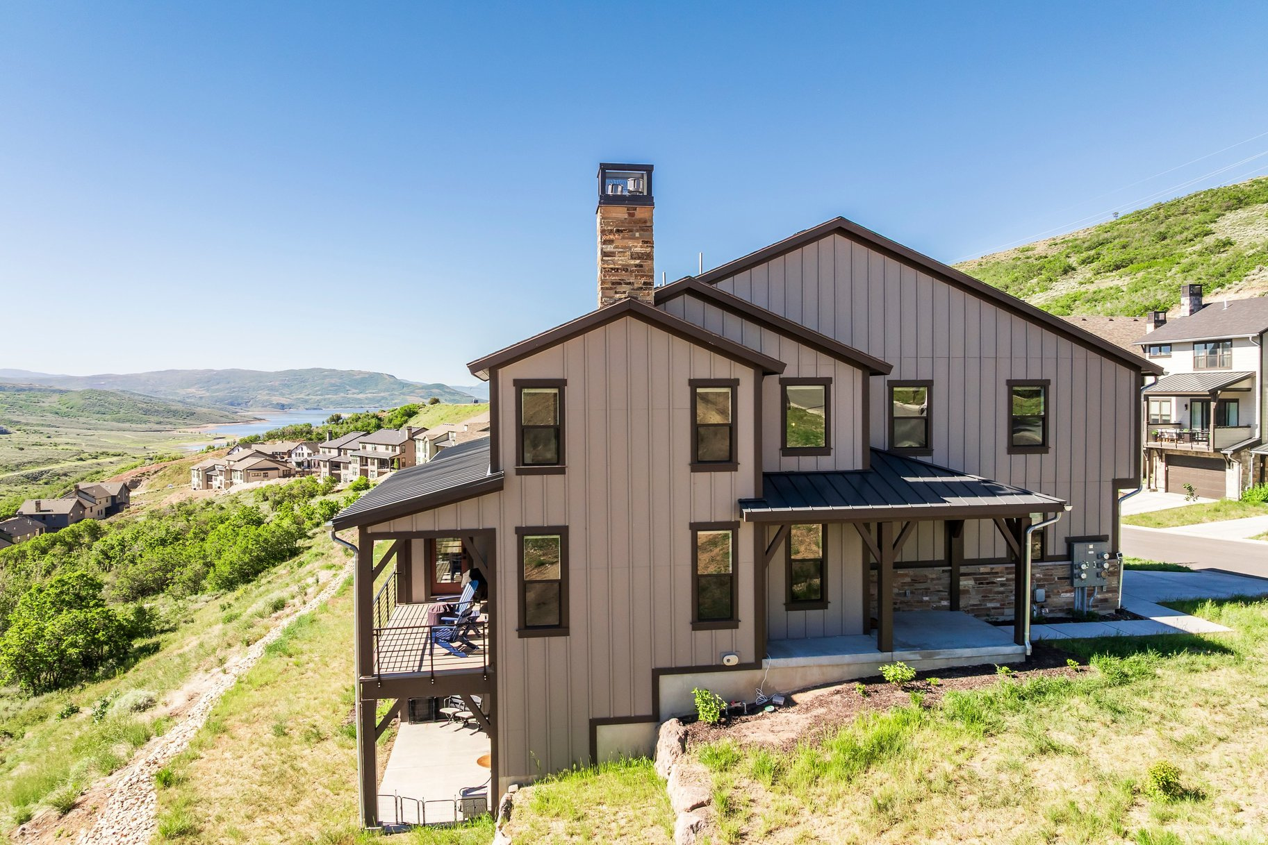 DEER SPRINGS - Residential