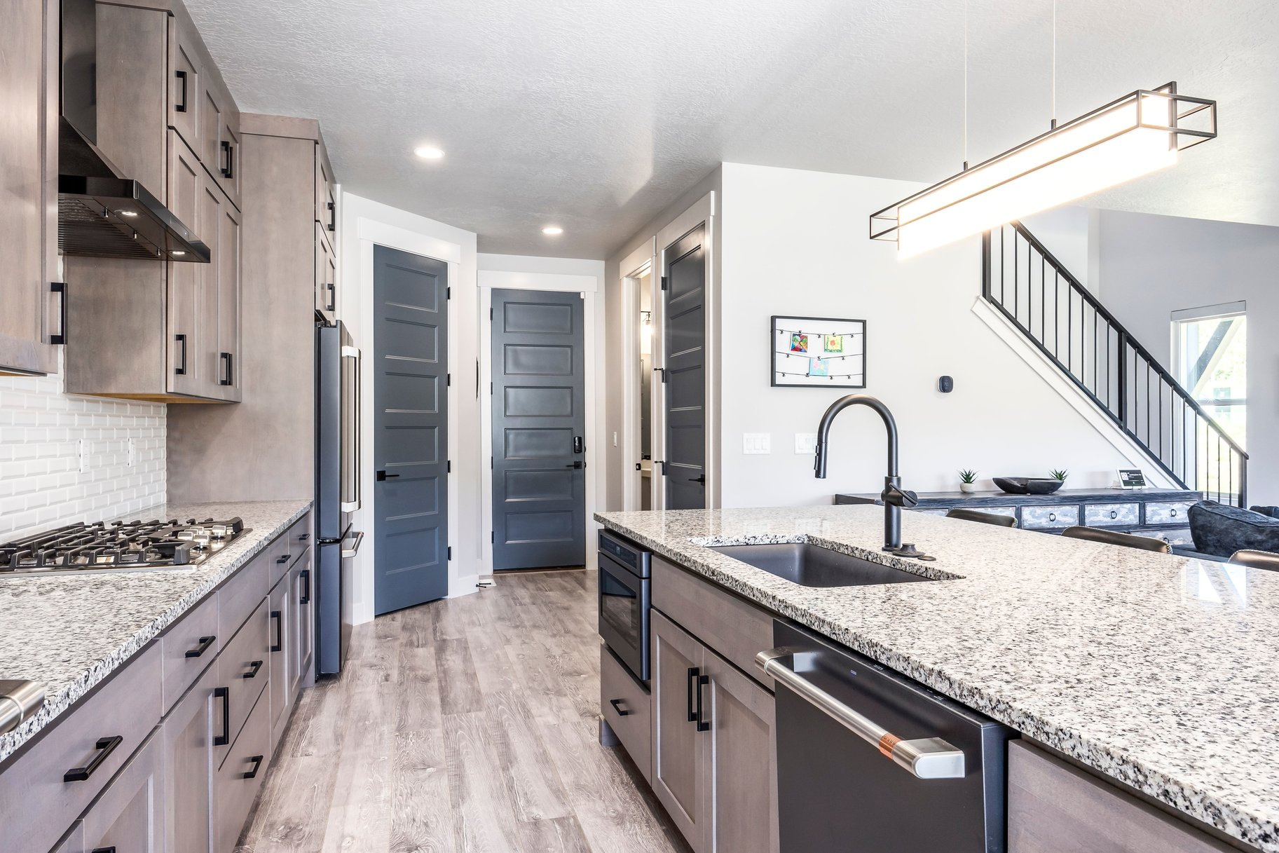 DEER SPRINGS - Residential