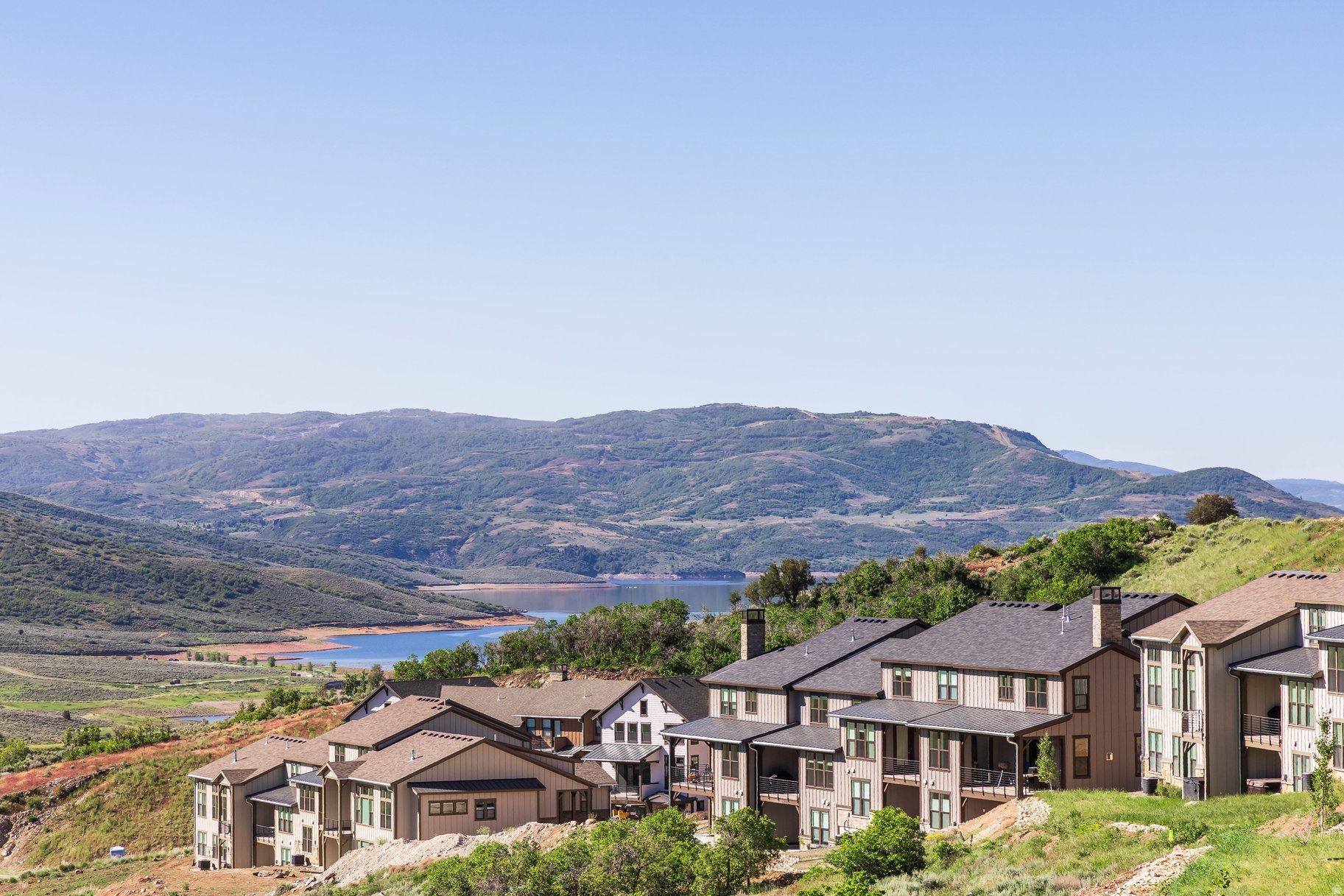 DEER SPRINGS - Residential