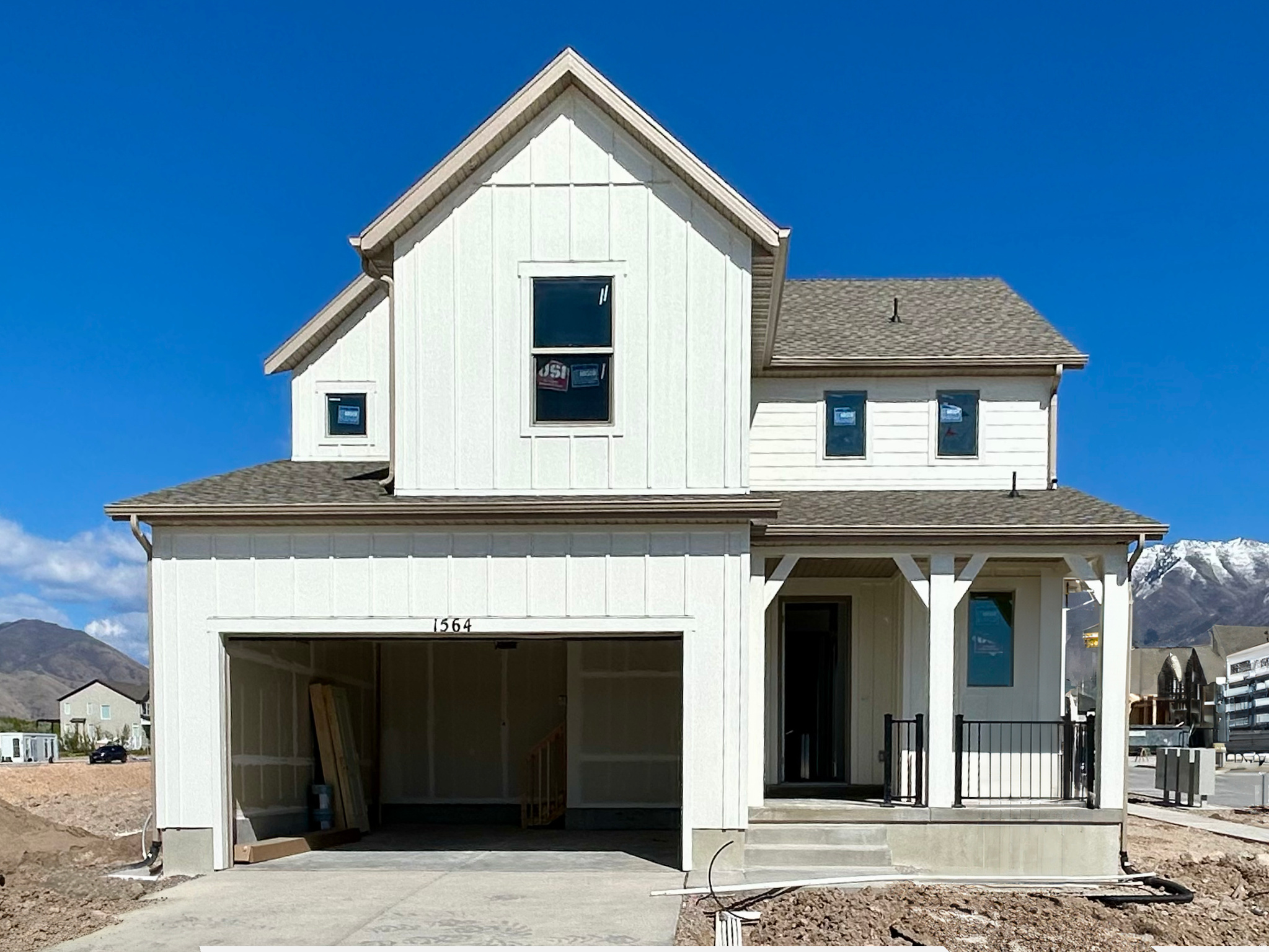 MEADOW CREEK - Residential