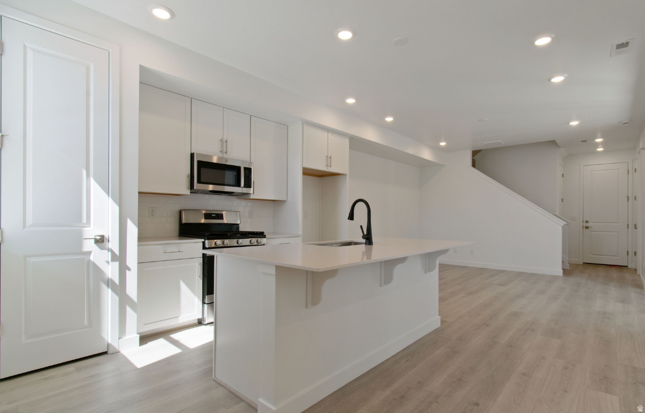 RICHMOND AMERICAN HOMES - Residential