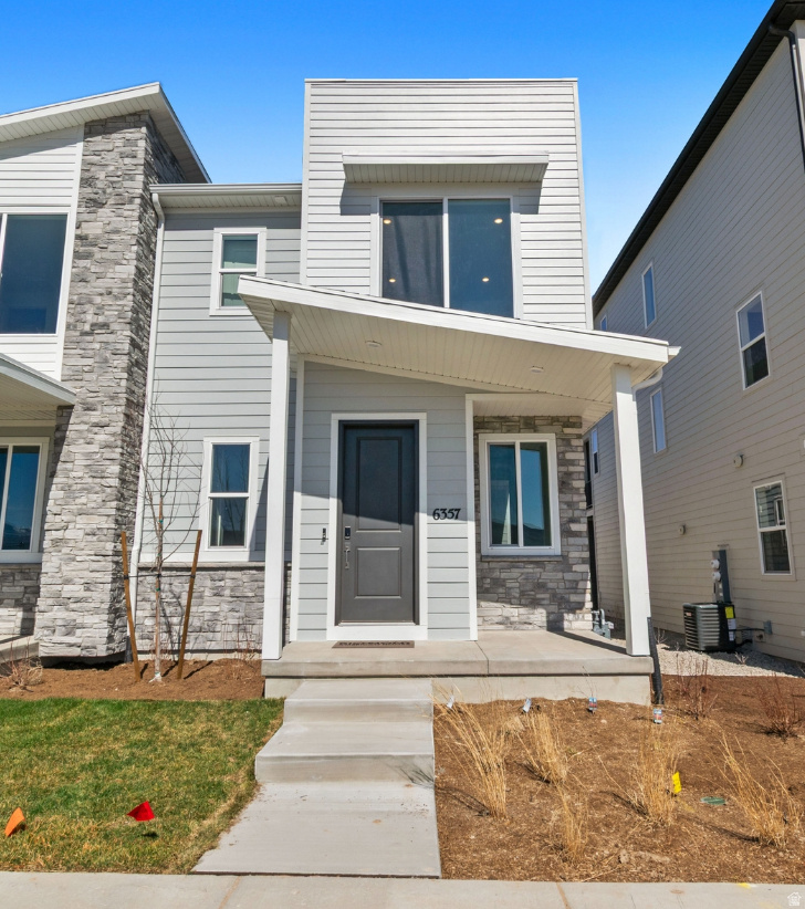 RICHMOND AMERICAN HOMES - Residential
