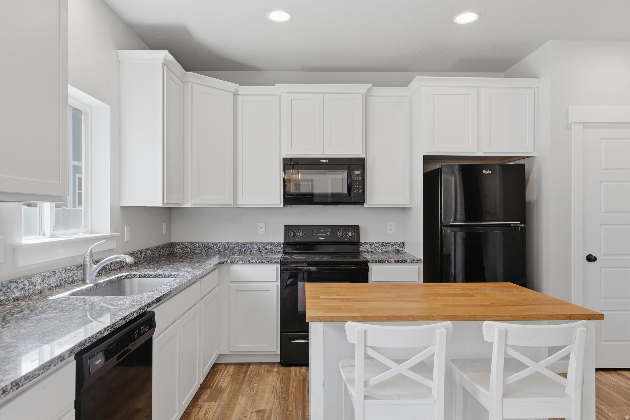 SILVERLAKE - Residential