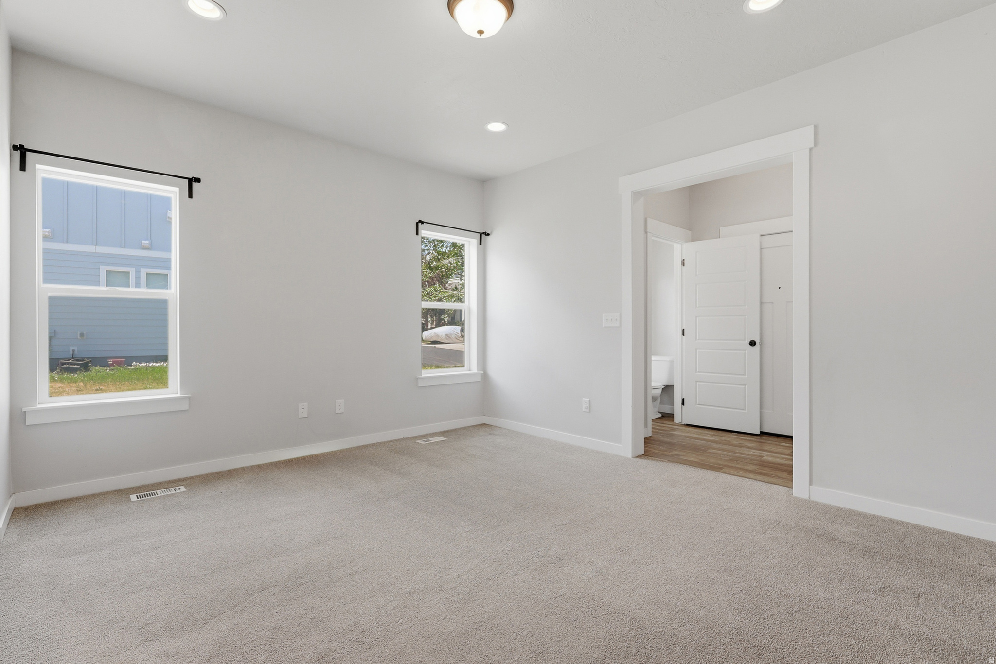 SILVERLAKE - Residential