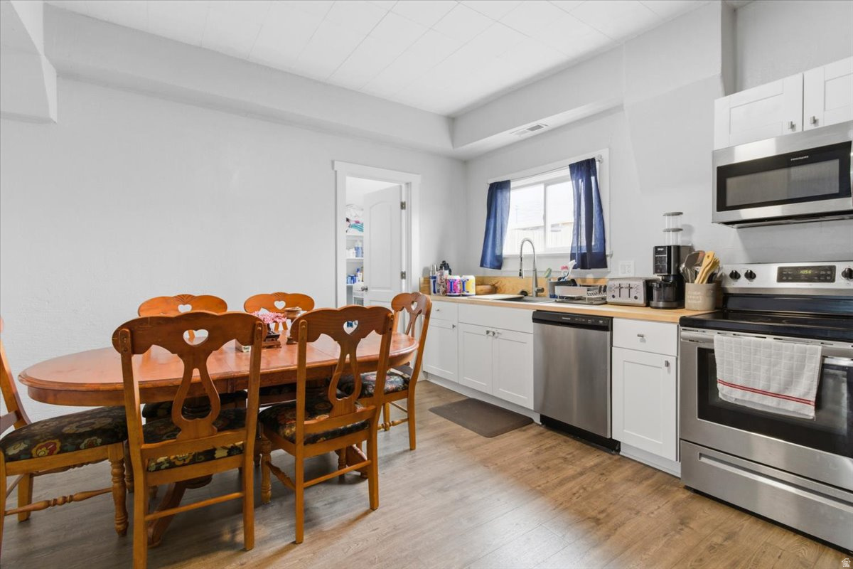 MORONI - Residential