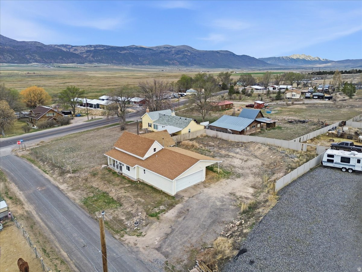 MORONI - Residential