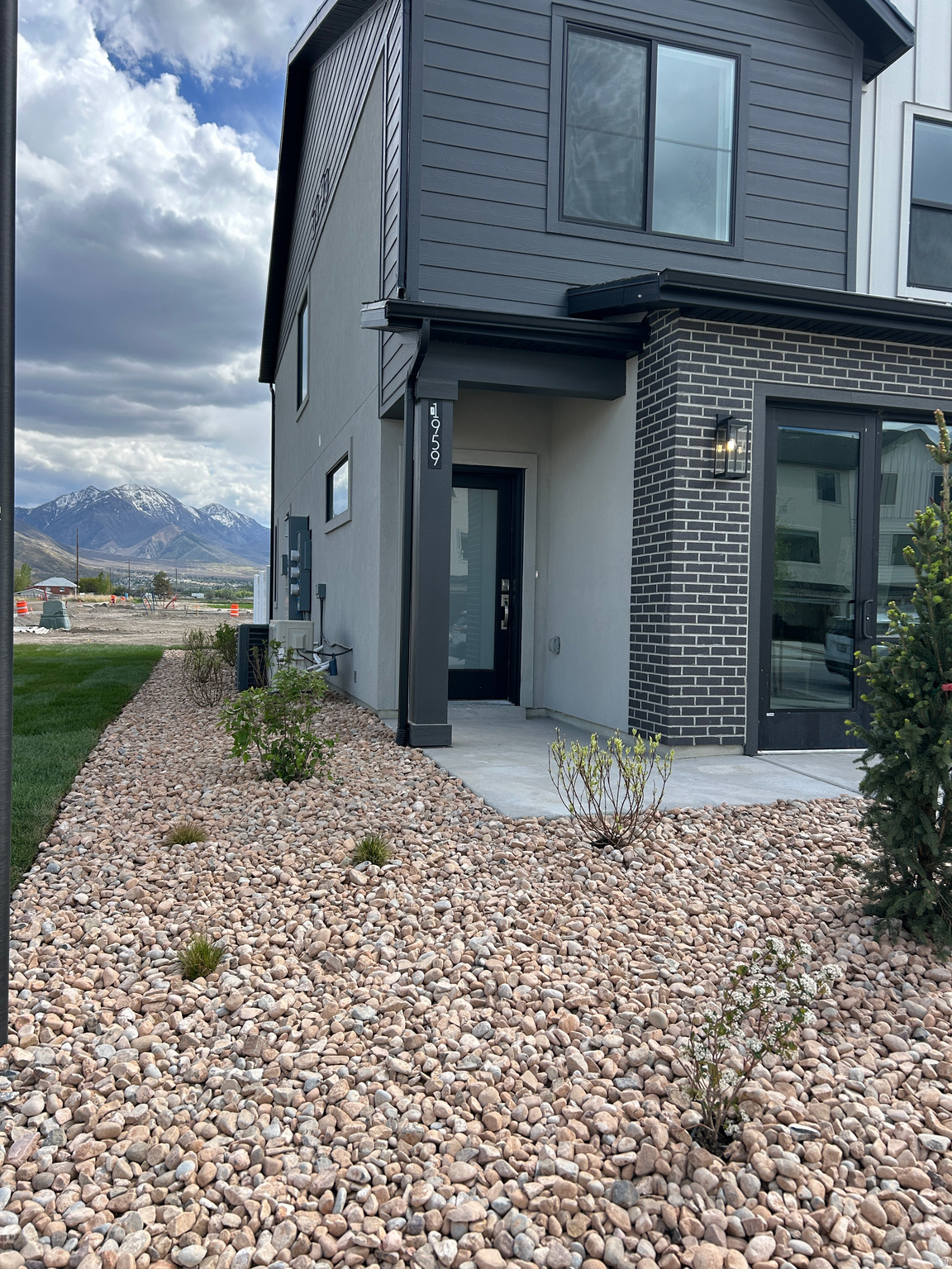 HIATT CREEK - Residential
