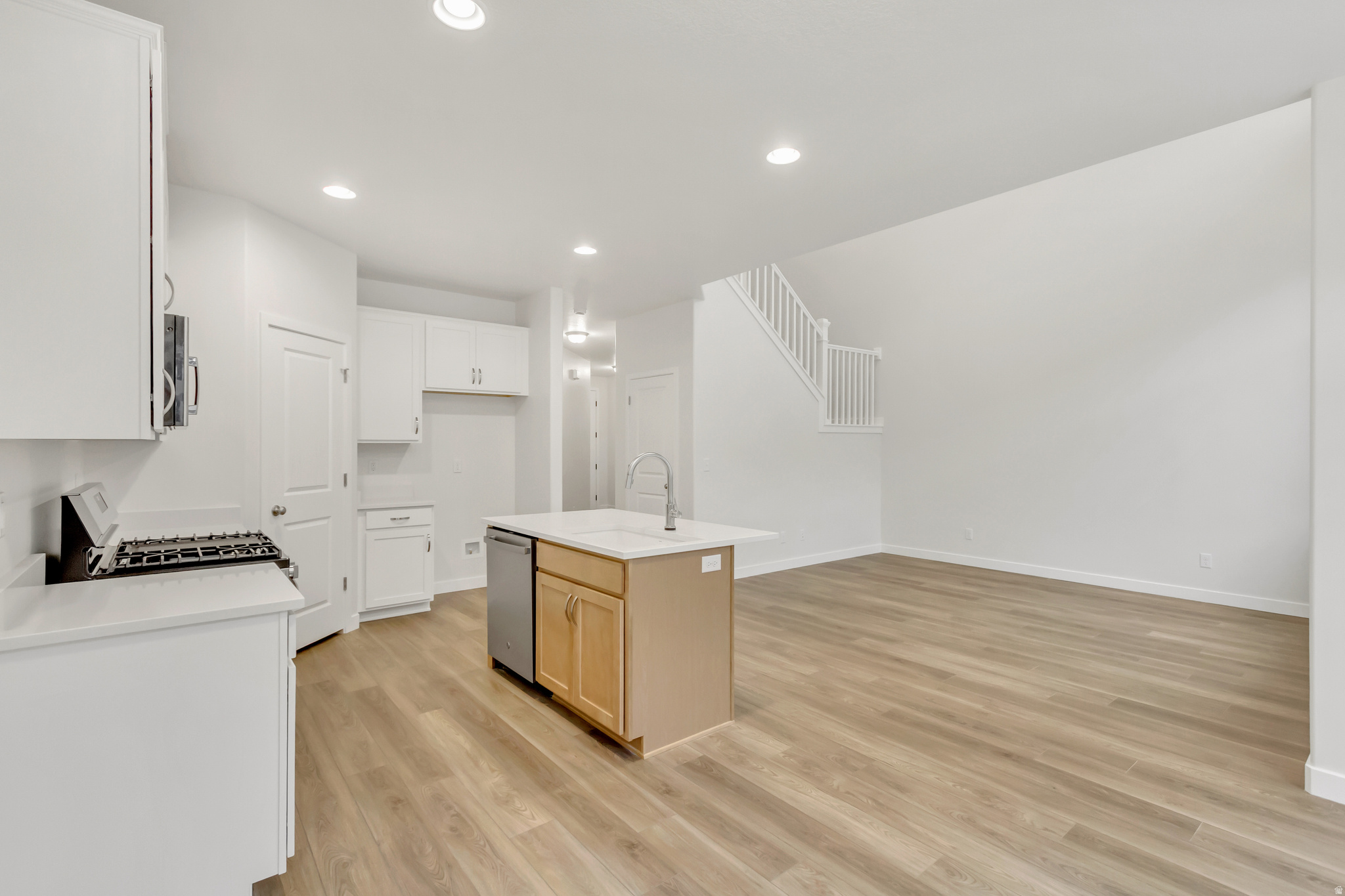 ENCLAVE AT SUMMERFIELD - Residential