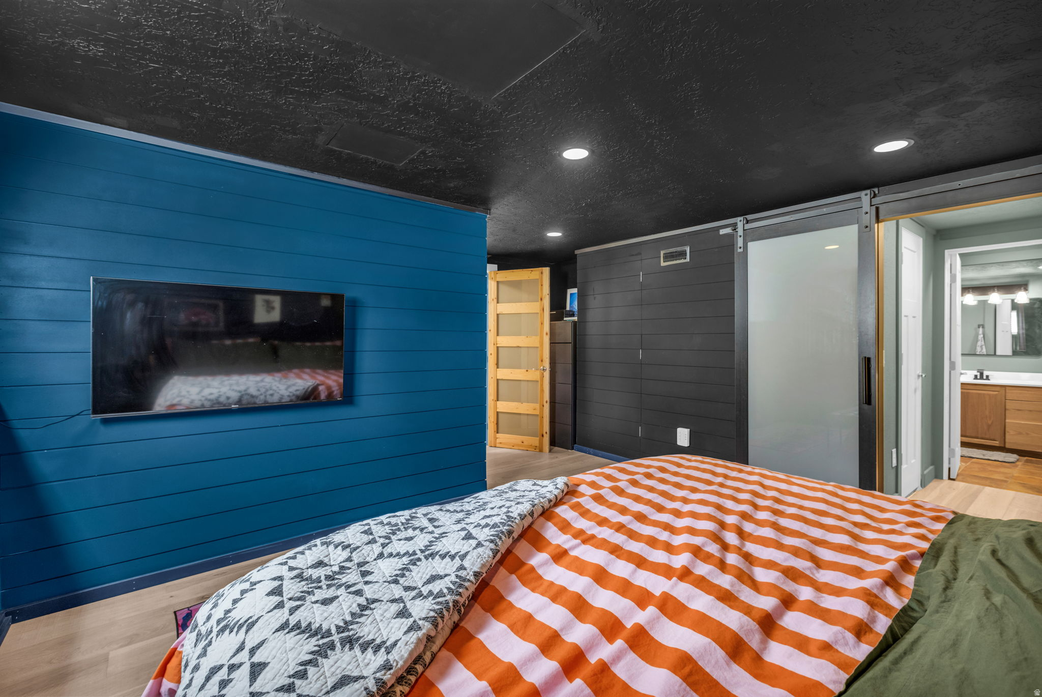 STORM HAVEN - Residential