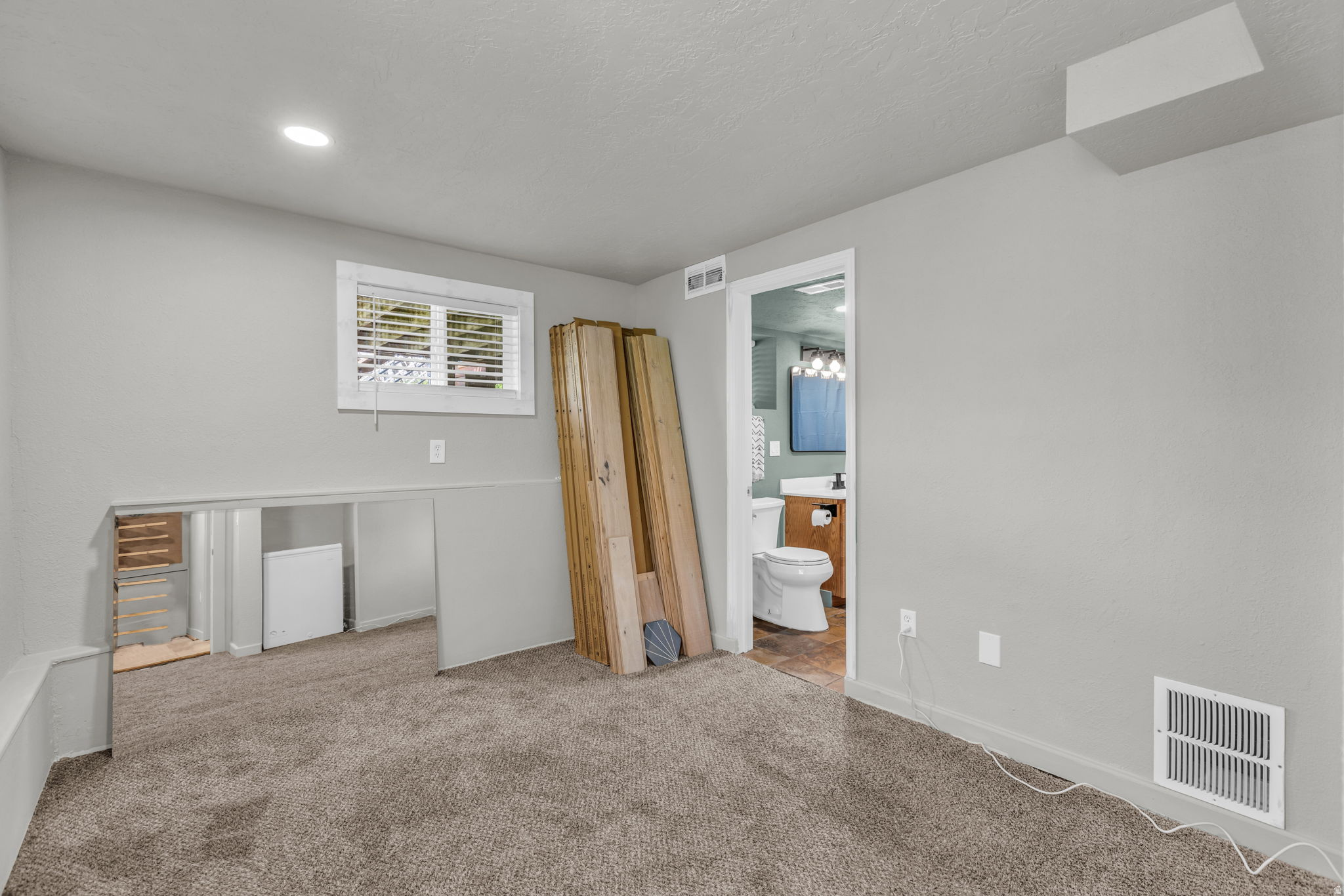 STORM HAVEN - Residential
