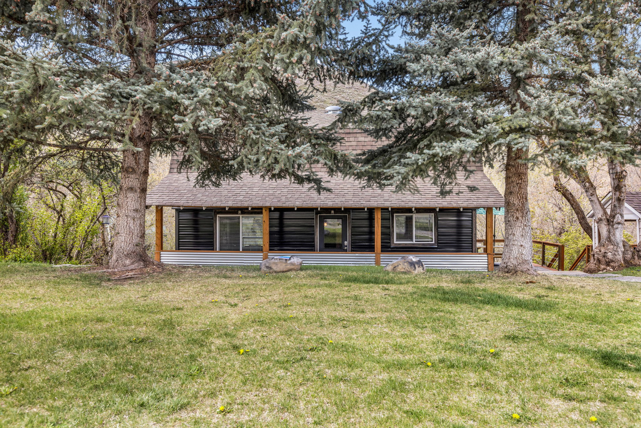 STORM HAVEN - Residential