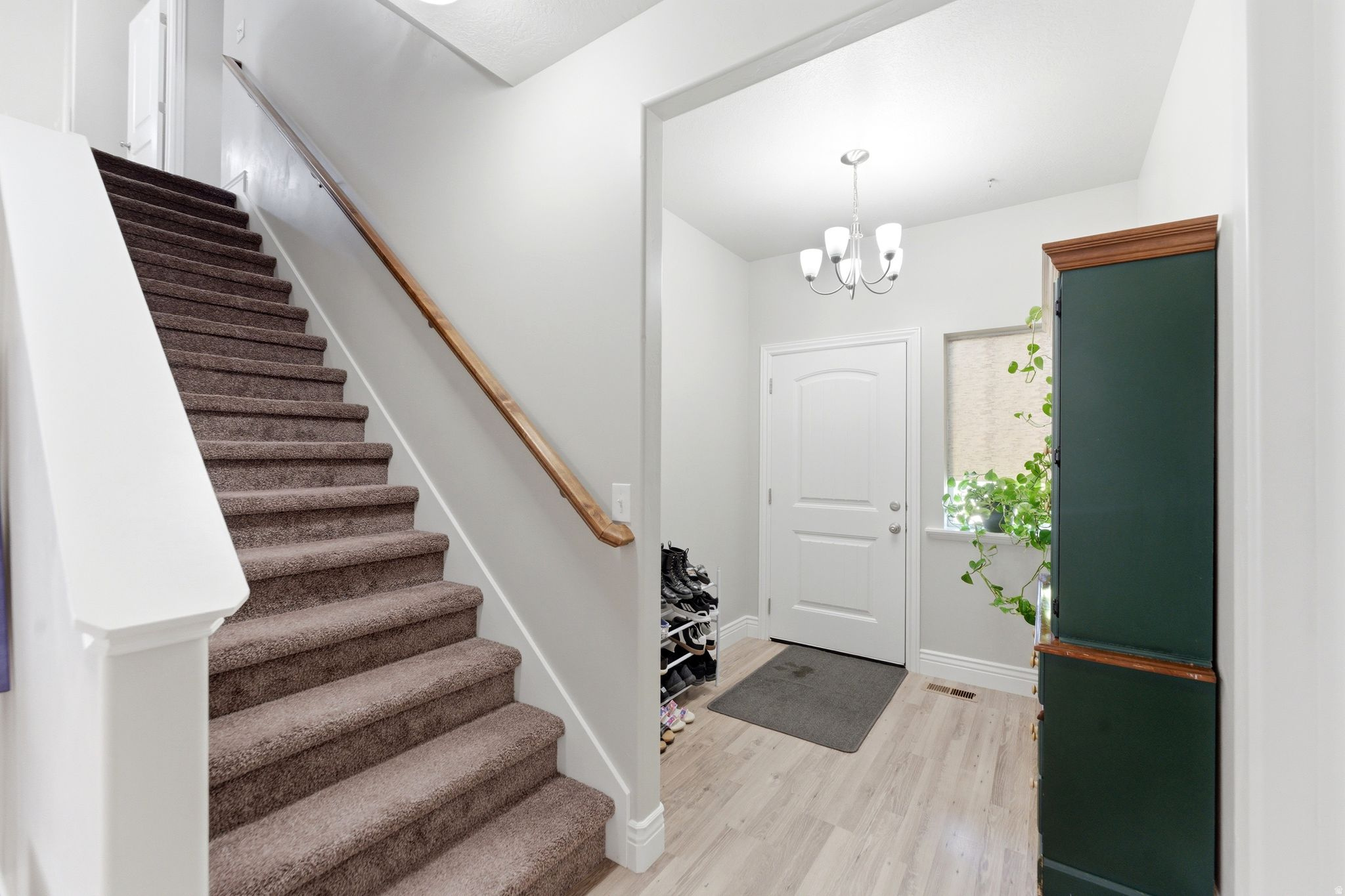 EAGLE POINT - Residential