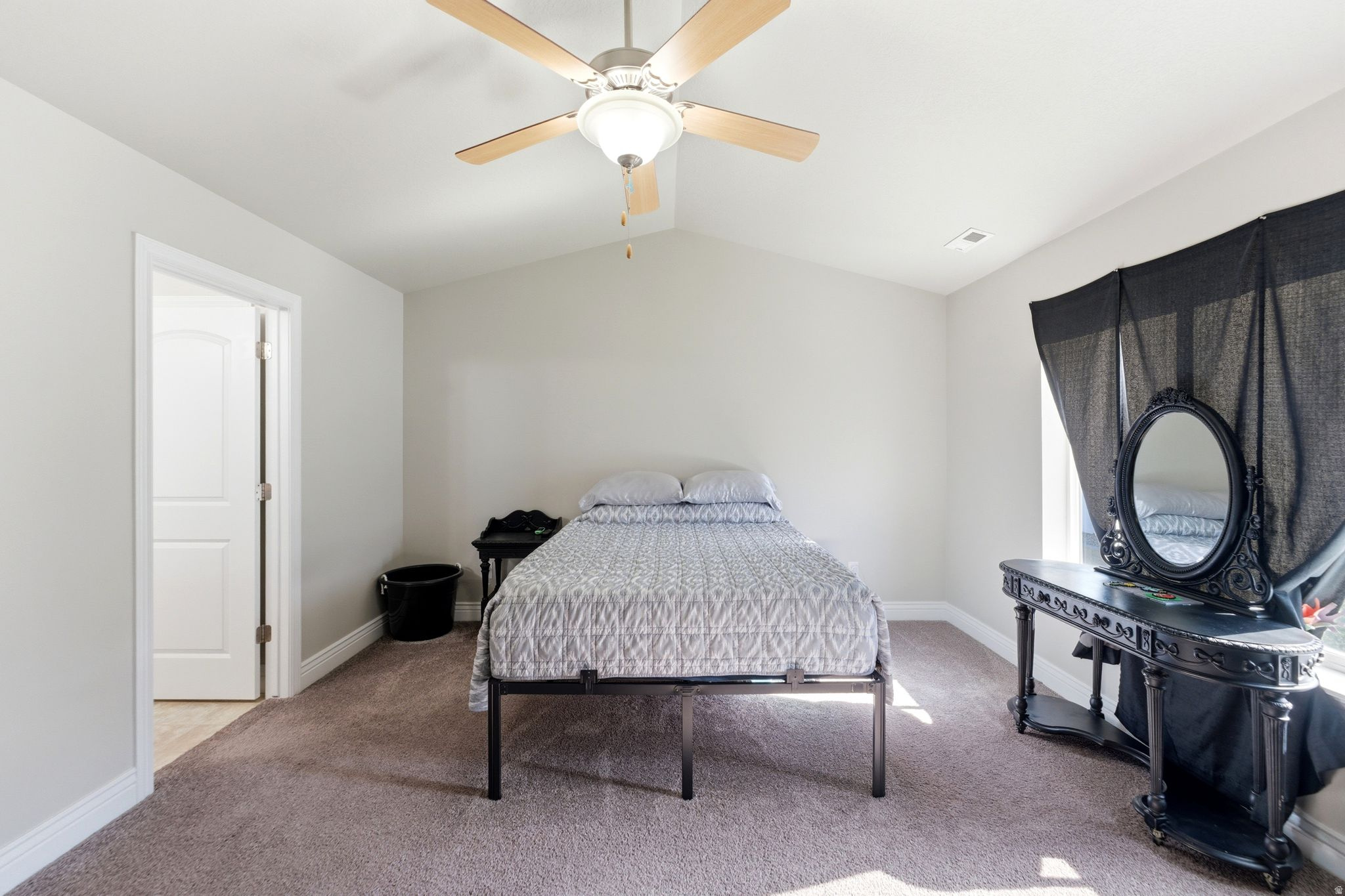 EAGLE POINT - Residential
