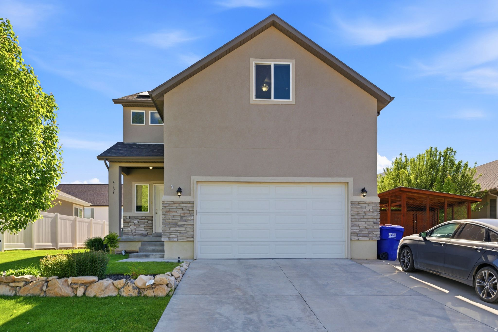 EAGLE POINT - Residential