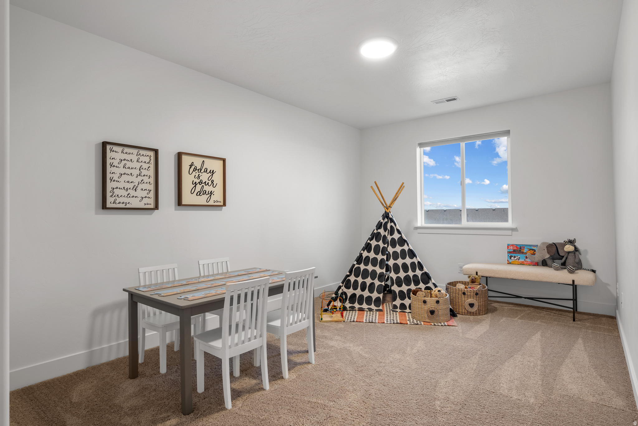HARMONY - Residential Lease