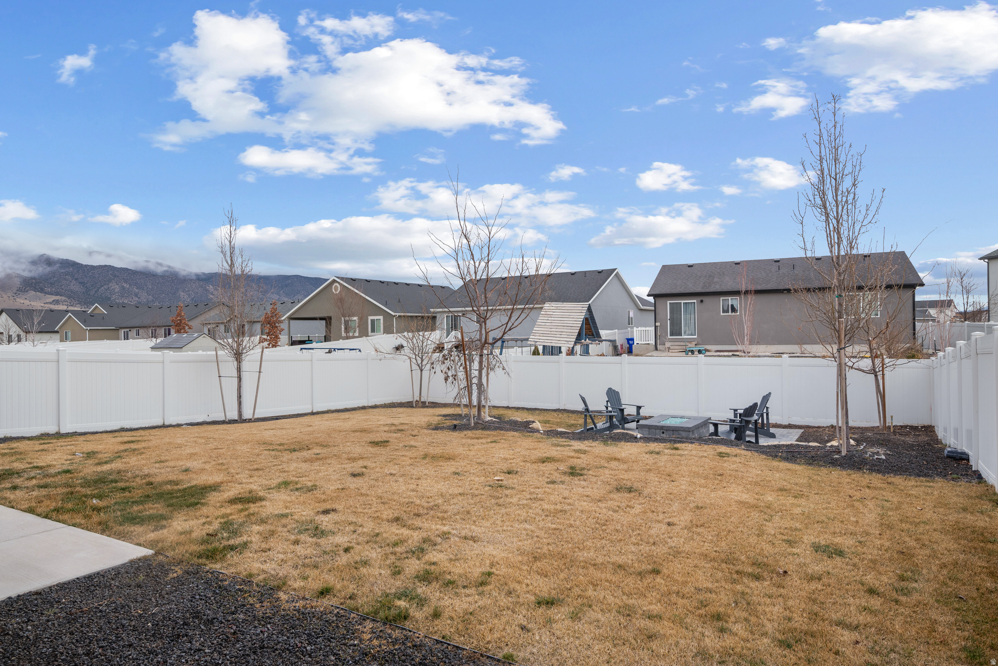HARMONY - Residential Lease