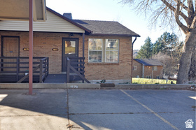 Enjoy easy living in this updated Ogden condo featuring a convenient main-level entrance and recent updates throughout. The functional floor plan offers comfortable living space with plenty of natural light and a finished lower level for added flexibility. Ideally located near world-class ski resorts, hiking and biking trails, shopping, dining, and quick freeway access, this home is perfect for those who love both convenience and outdoor recreation.