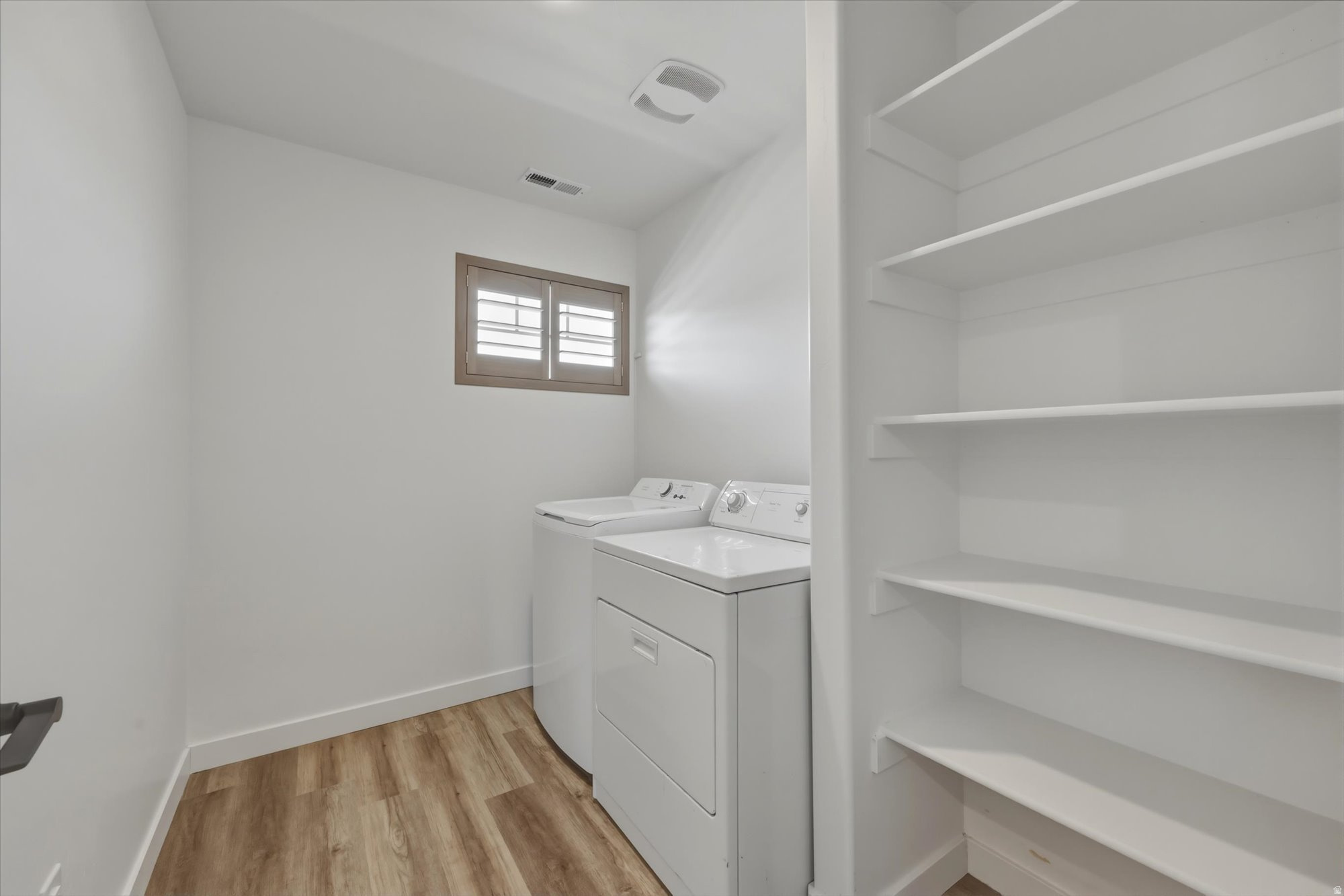 LEXINGTON GREENS - Residential