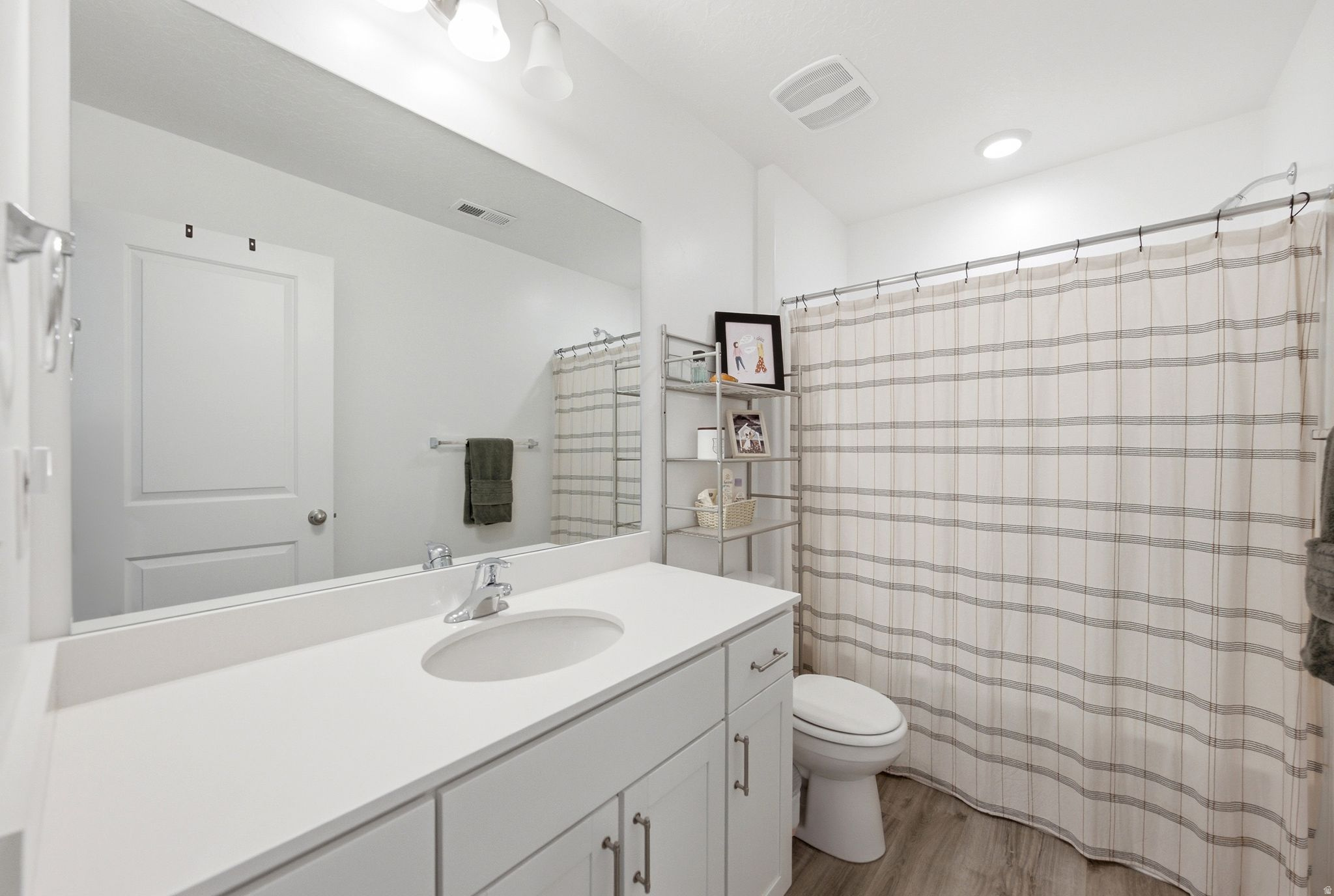 NORTHSHORE - Residential