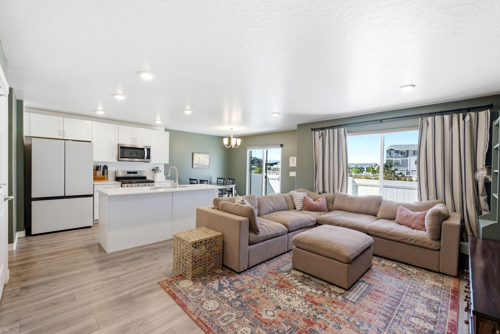 NORTHSHORE - Residential