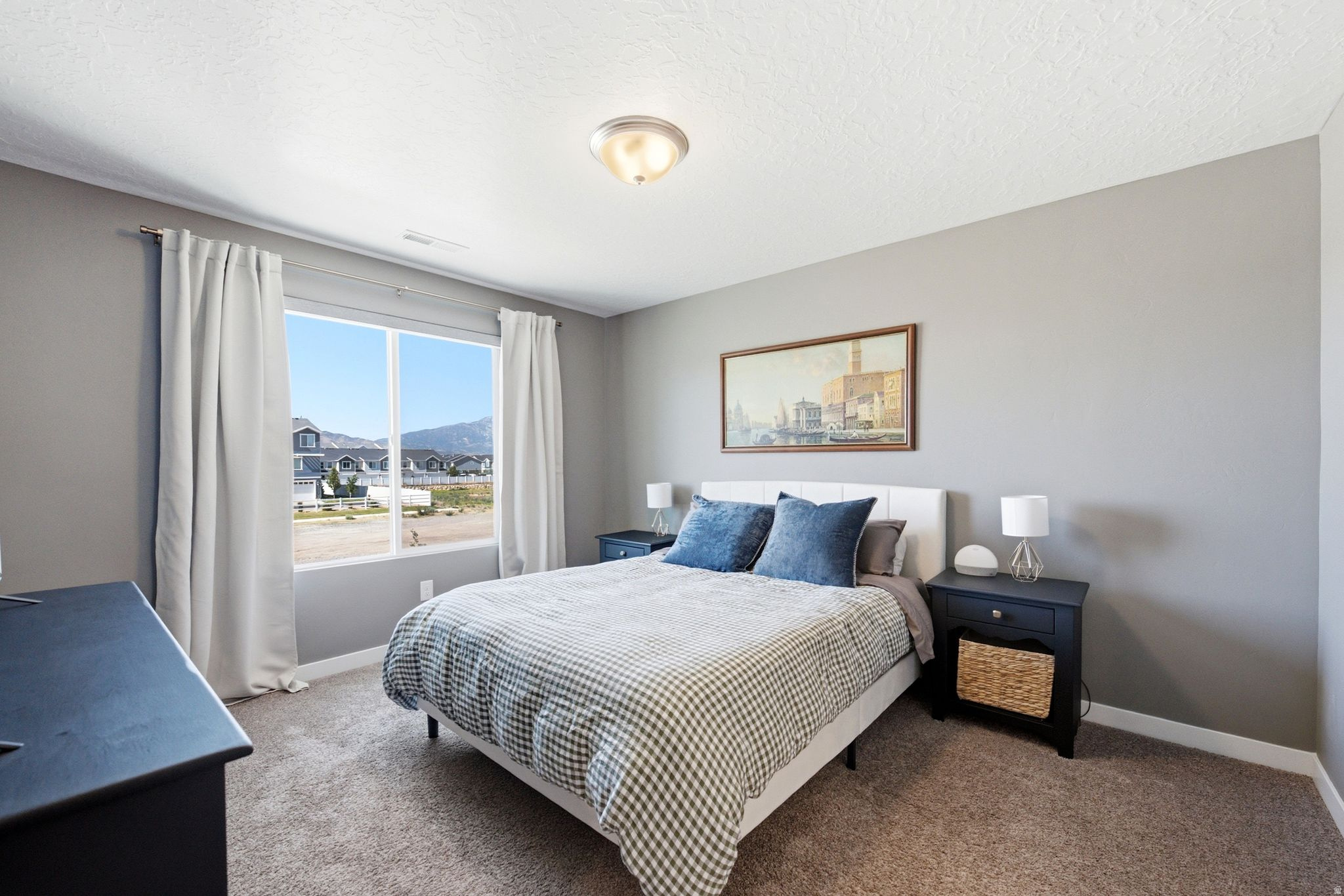 NORTHSHORE - Residential