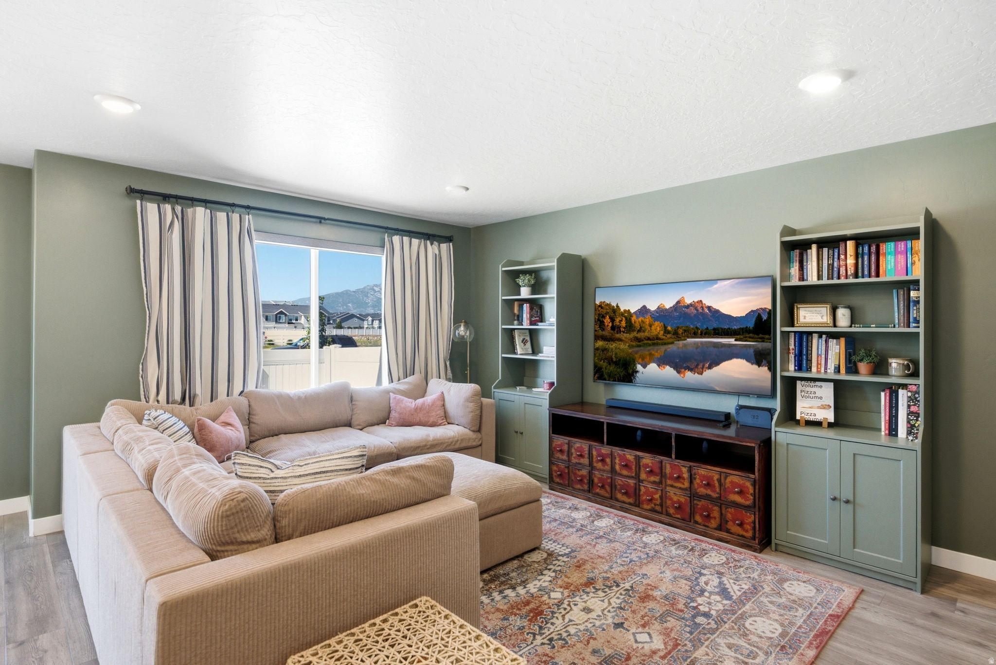 NORTHSHORE - Residential