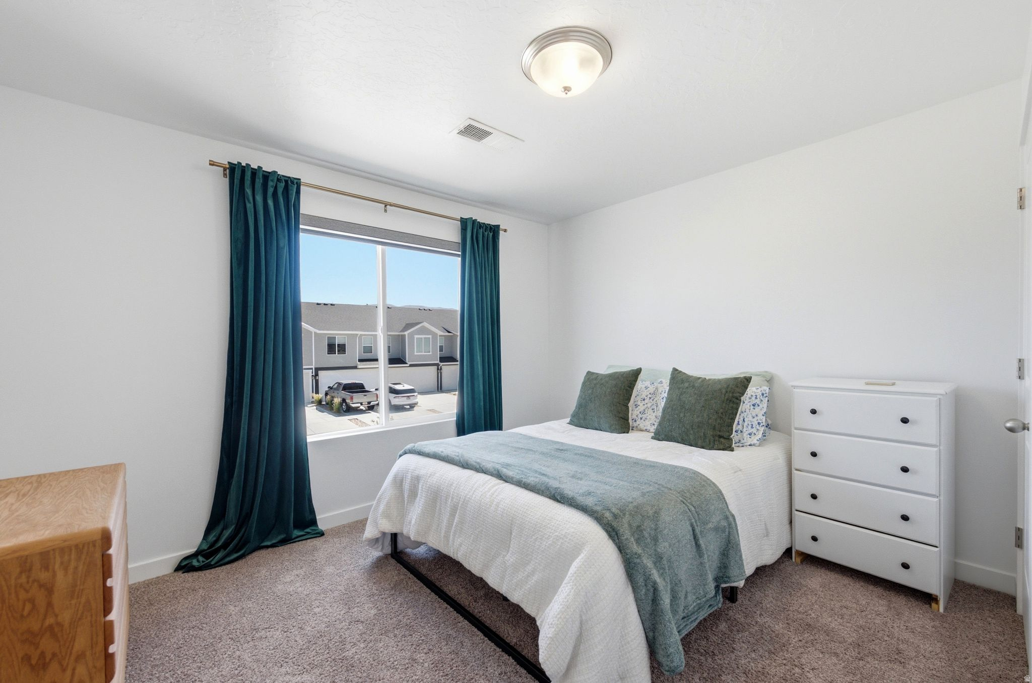 NORTHSHORE - Residential