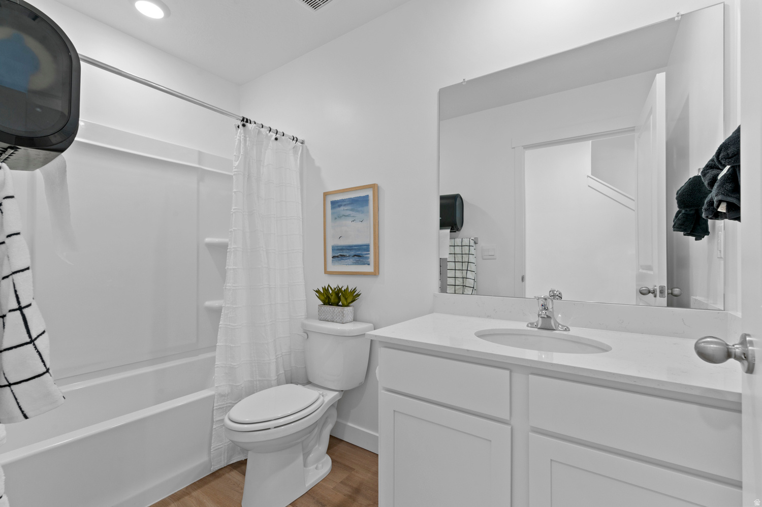 DIXON CREEK - Residential