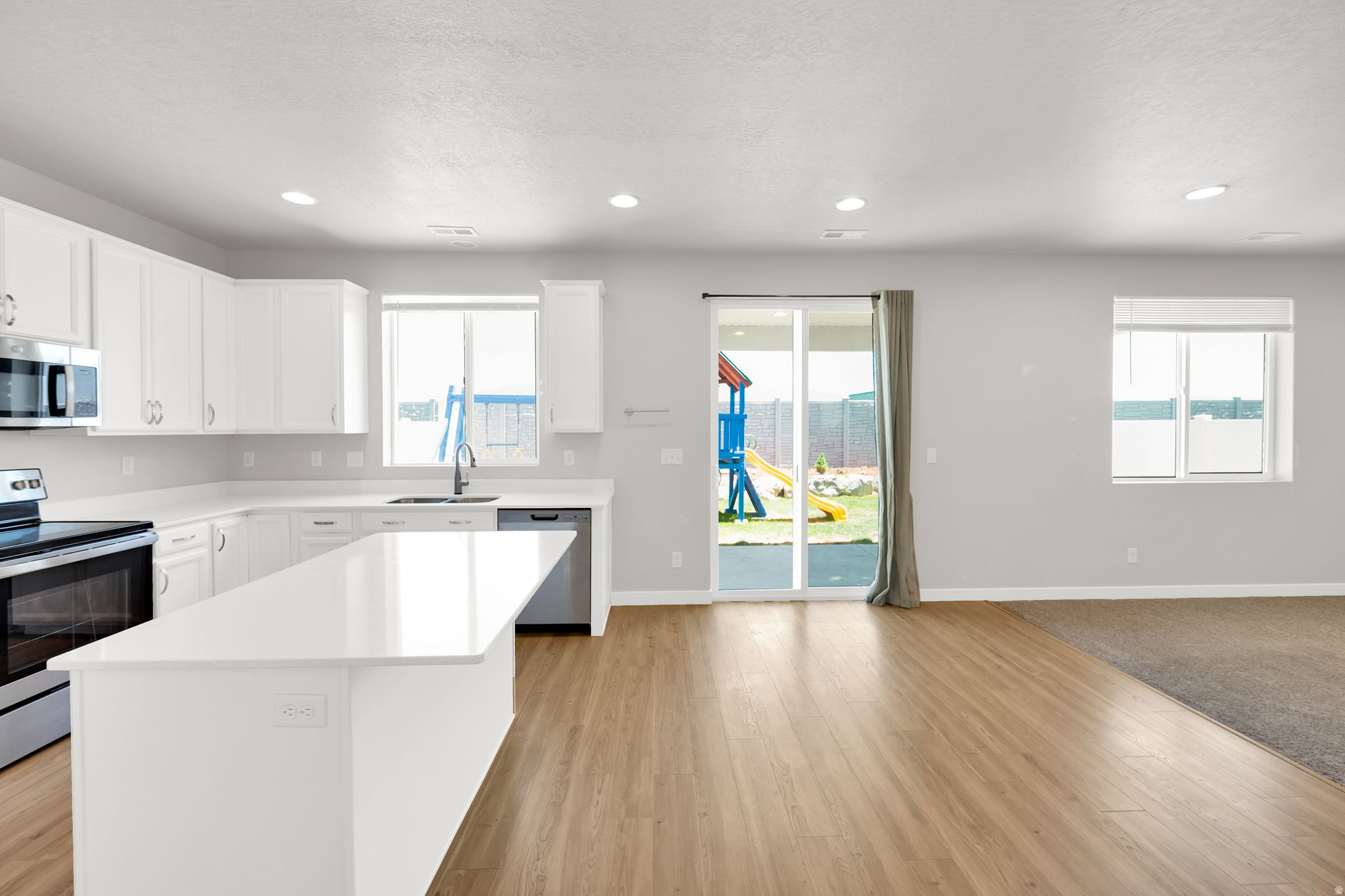 SHORELINE - Residential