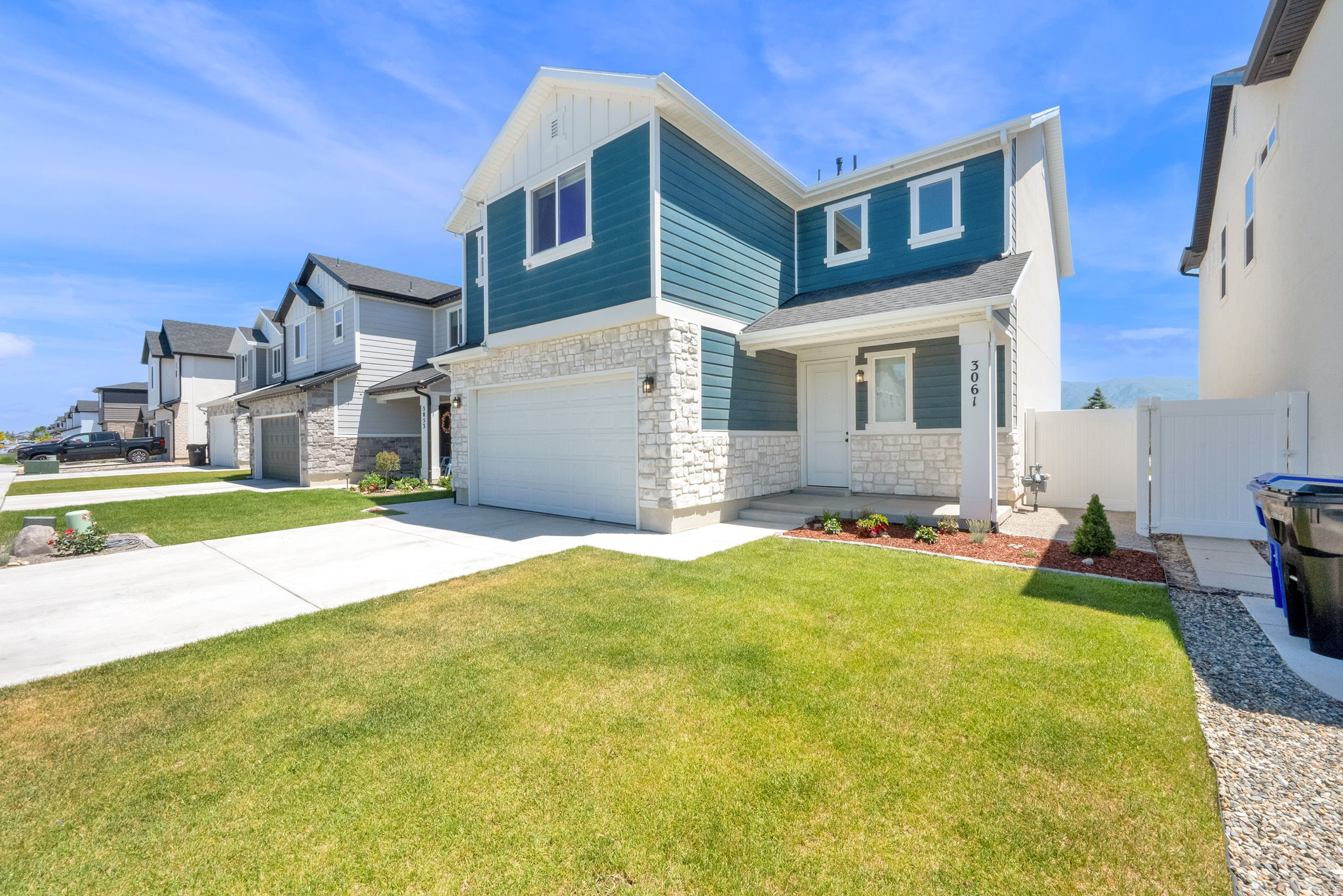SHORELINE - Residential