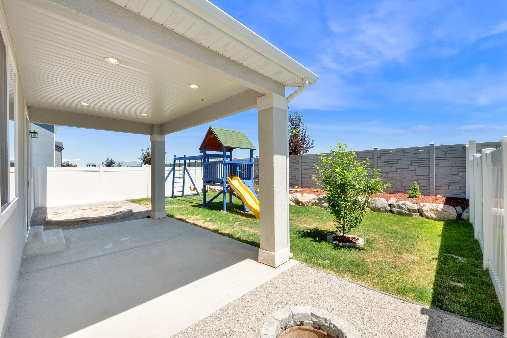 SHORELINE - Residential