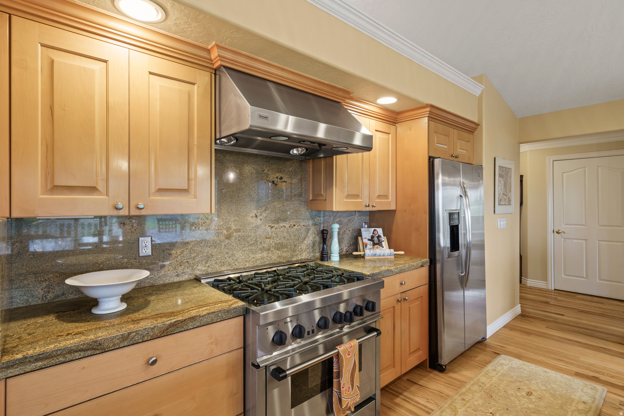 NORTH OAKS COVE - Residential
